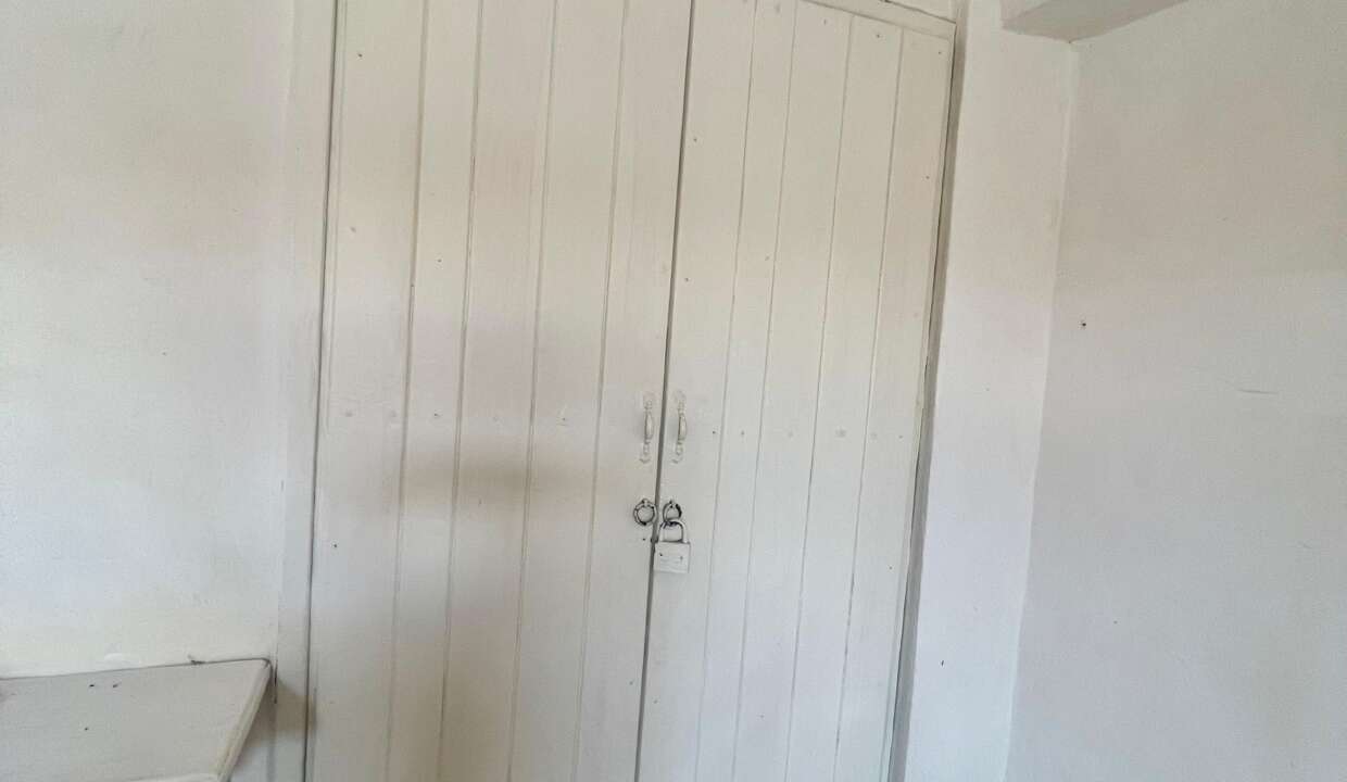 WhatsApp Image 2025-10-27 at 7.54.59 PM (2)