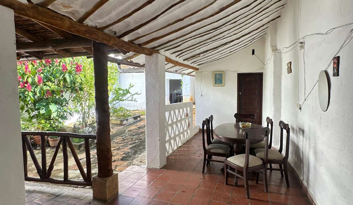 a06caafe-259b-4121-9b58-6702a5e3f473